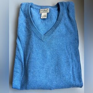 L.L. Bean Men's V-Neck Cotton/Cashmere Sweater in Blue Men’s size XXL